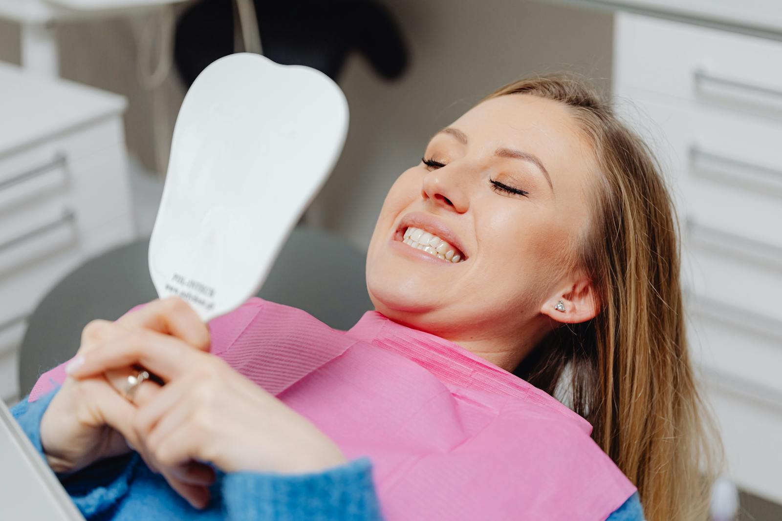 Estética dental y carillas en Sevilla - Piñero & Bilbao