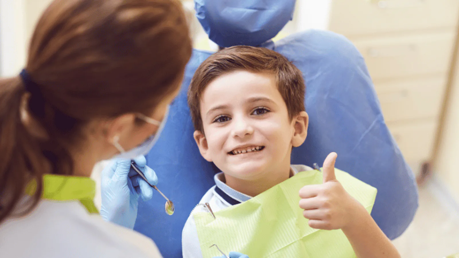 primera visita dentista niños: Primera visita del niño al dentista: cuándo y cómo prepararla